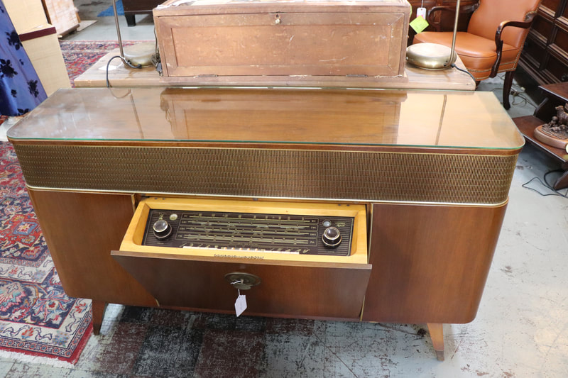 vintage 1950s Grundig stereo cabinet that works in mint condition 